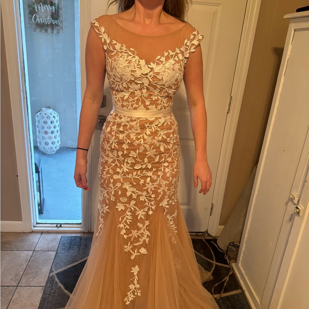 Sherri Hill Cream Embellished Cap Sleeve Gown